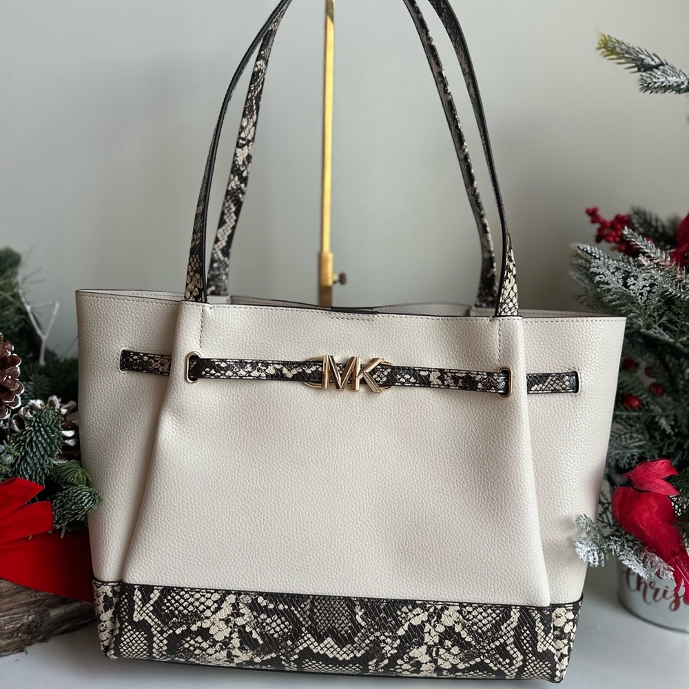 NWT Michael Kors Reed Large Belted Snakeskin Pebbled Leather Tote Natural Cream